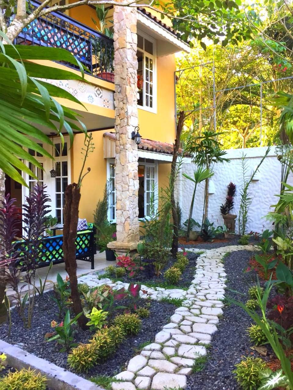 Villas Las Palmas La Fortuna Exterior photo
